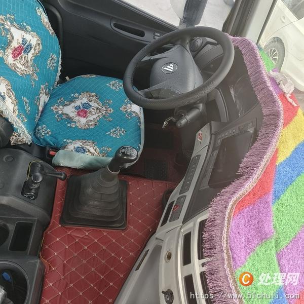 二手牽引車