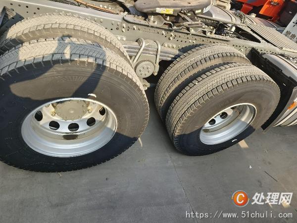 二手牽引車