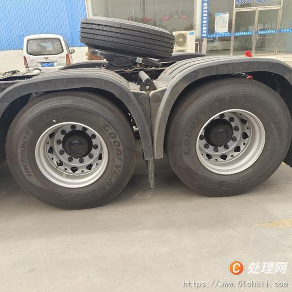 二手牽引車