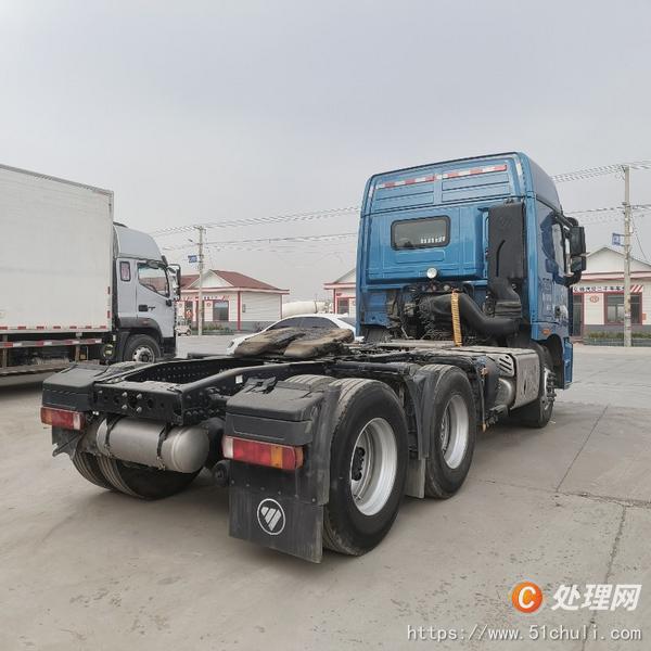 二手牽引車