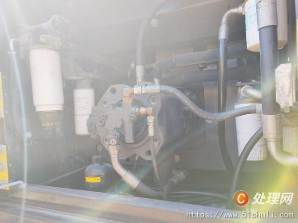 二手挖掘機(jī)