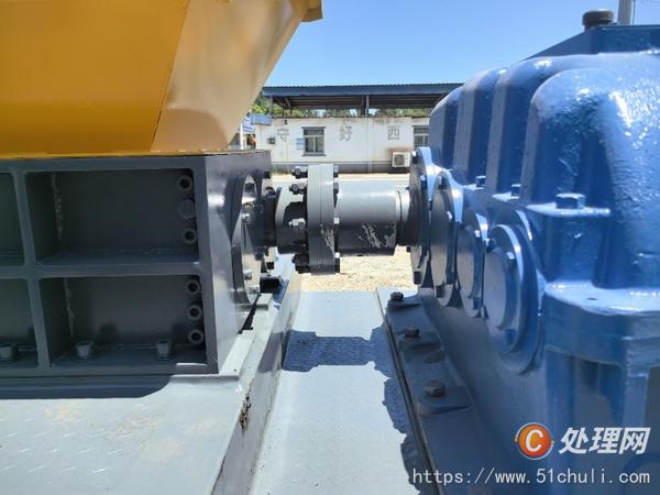 二手撕碎機(jī)