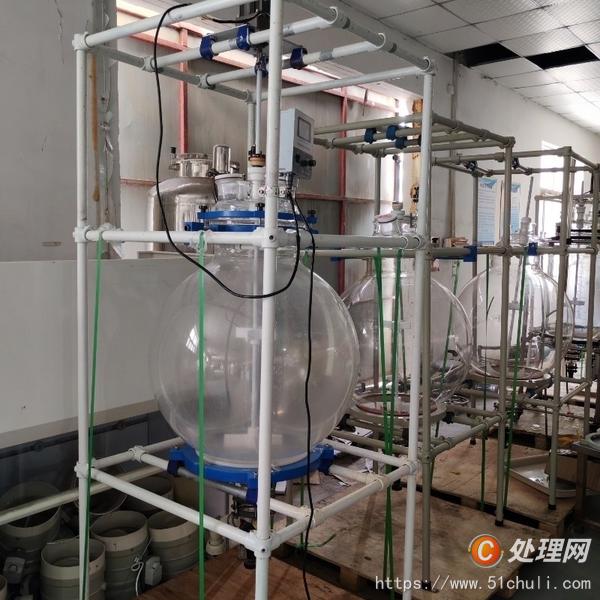 高价收购玻璃反应釜。各种制药设施，筛片机，压片机