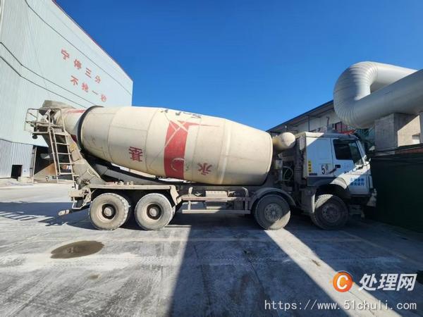 二手混凝土攪拌罐車(chē)