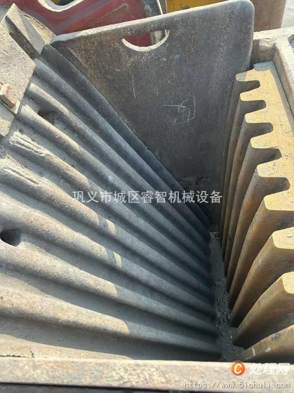 二手顎式破碎機(jī)