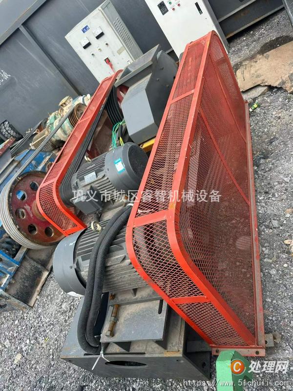 二手對輥破碎機