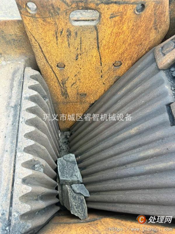 二手顎式破碎機(jī)