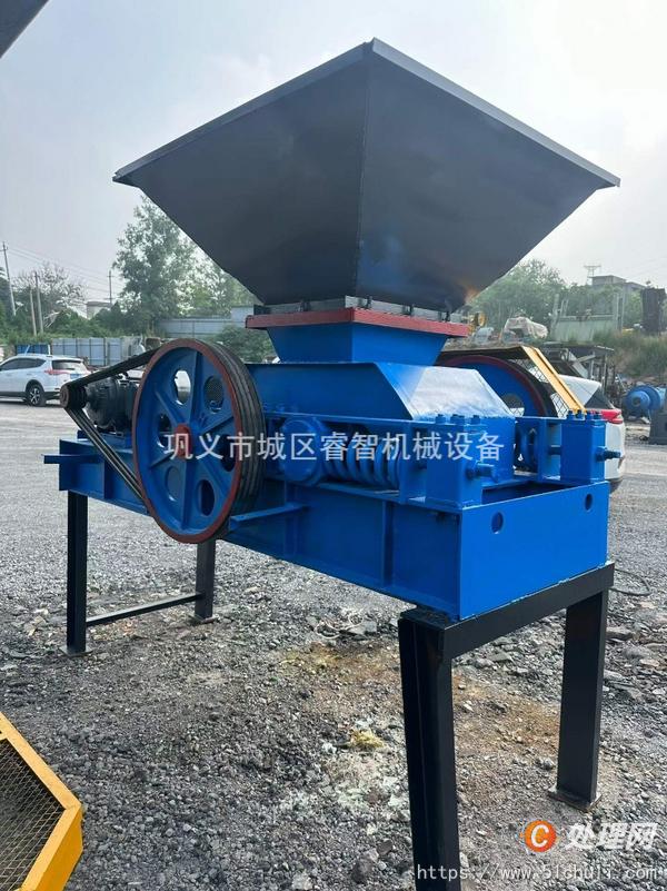 二手對輥破碎機