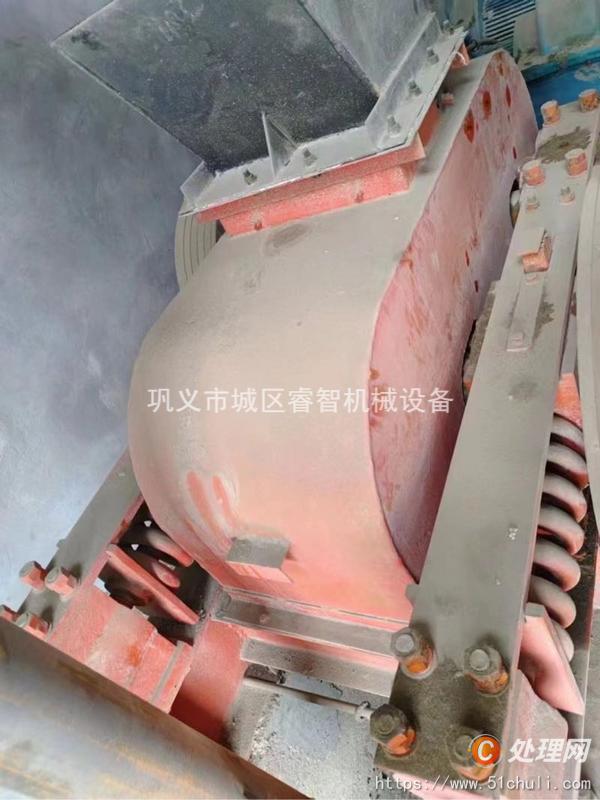 二手對(duì)輥機(jī)