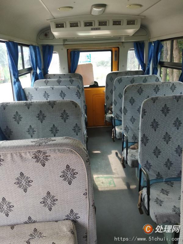 二手校車(chē)