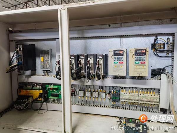 二手?jǐn)?shù)控雕刻機(jī)