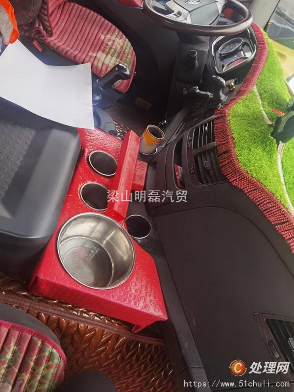 二手牽引車