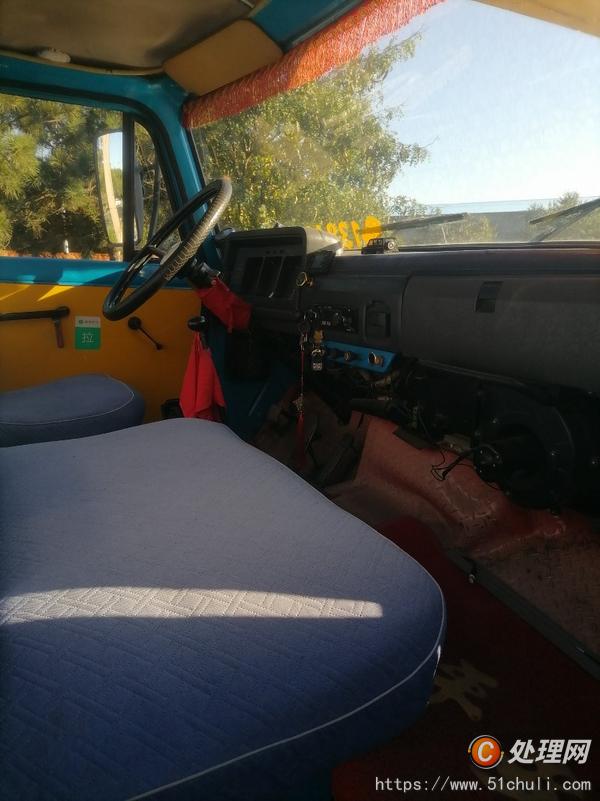 二手汽車吊