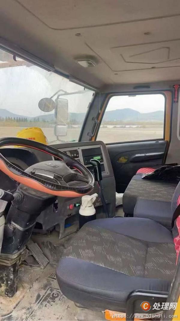 二手汽車吊