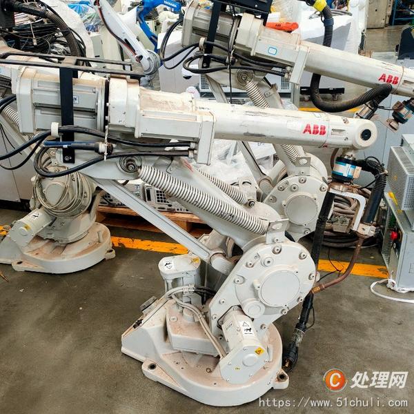 二手焊接機(jī)器人