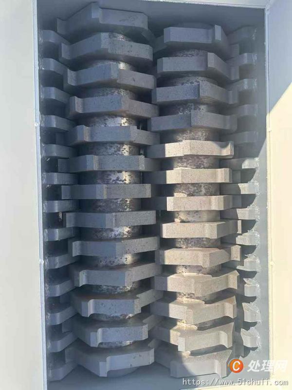 二手撕碎機(jī)
