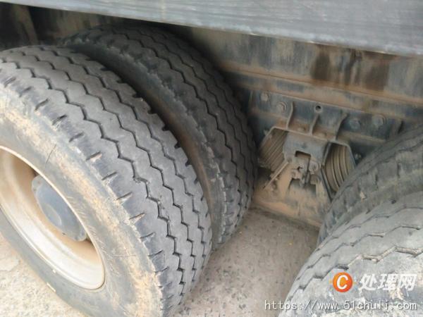 二手汽車吊