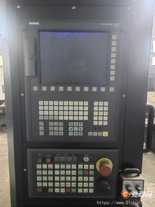 二手數(shù)控雕刻機