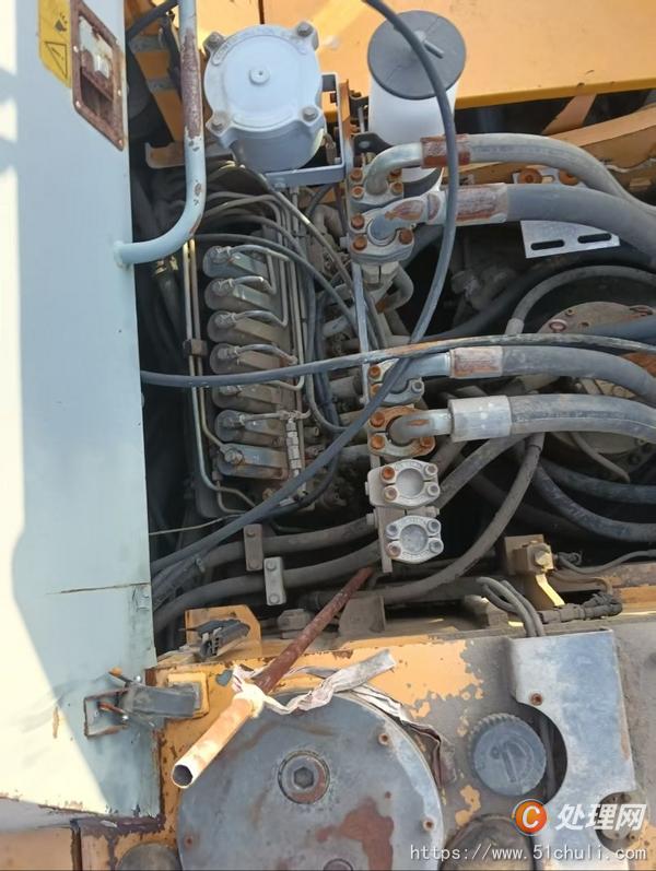 二手挖掘機