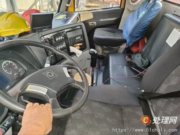 二手汽車吊