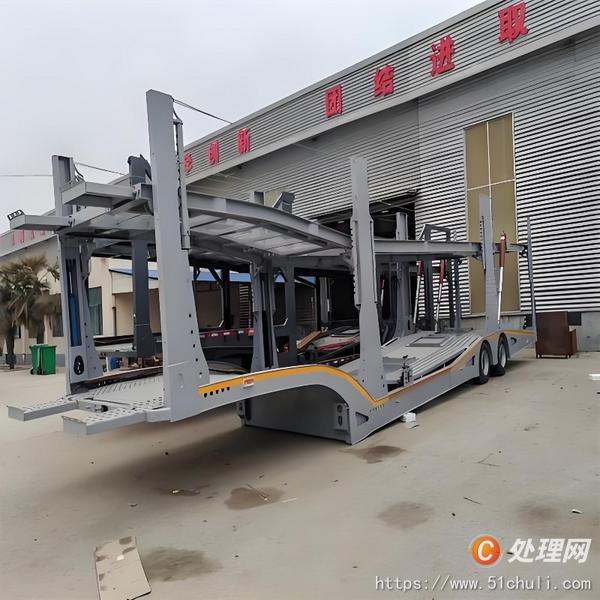 二手轎運車
