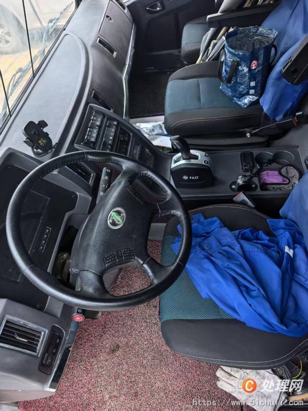 二手汽車吊