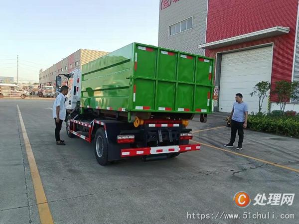 二手勾臂式垃圾車