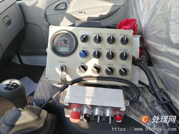 二手掃路車