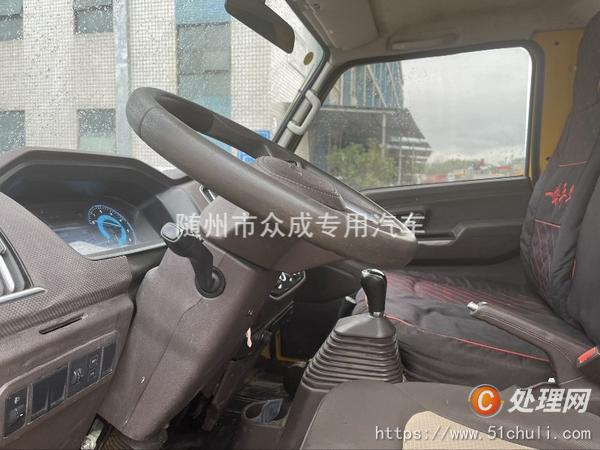 二手高空作業(yè)車