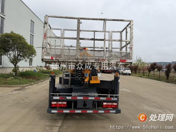 二手高空作業(yè)車