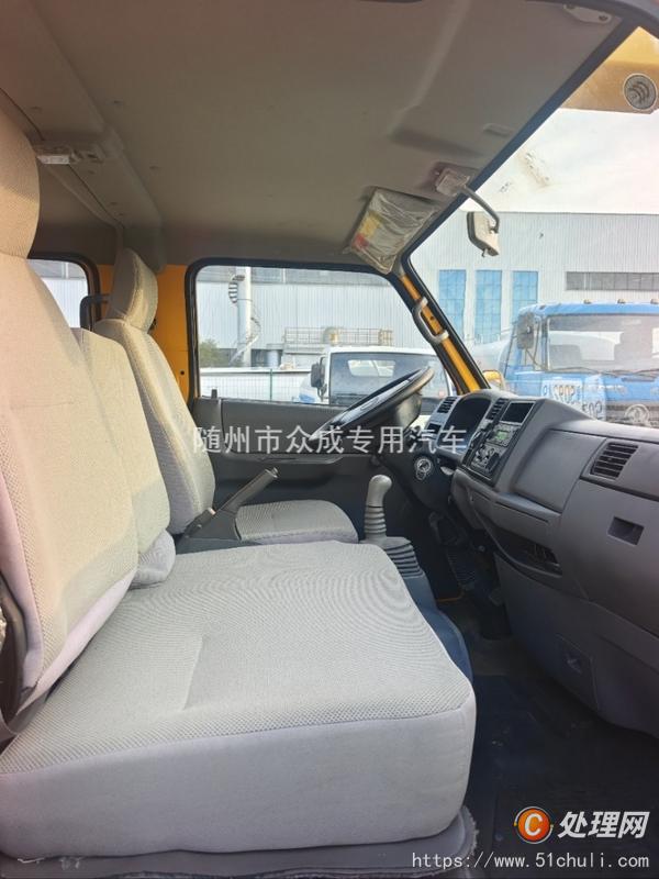二手高空作業(yè)車