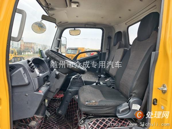 二手高空作業(yè)車