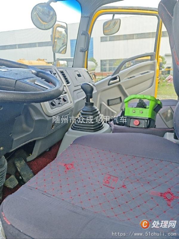 二手高空作業(yè)車