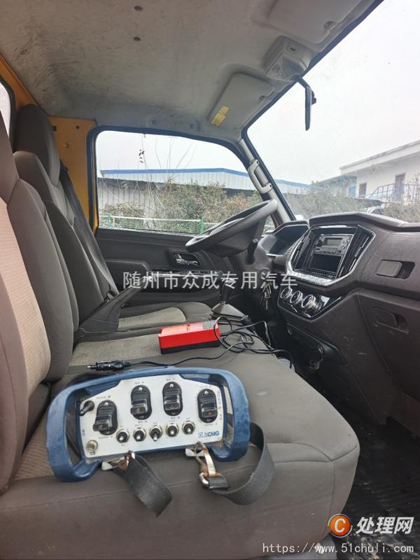 二手高空作業(yè)車