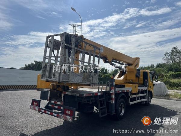 二手高空作業(yè)車