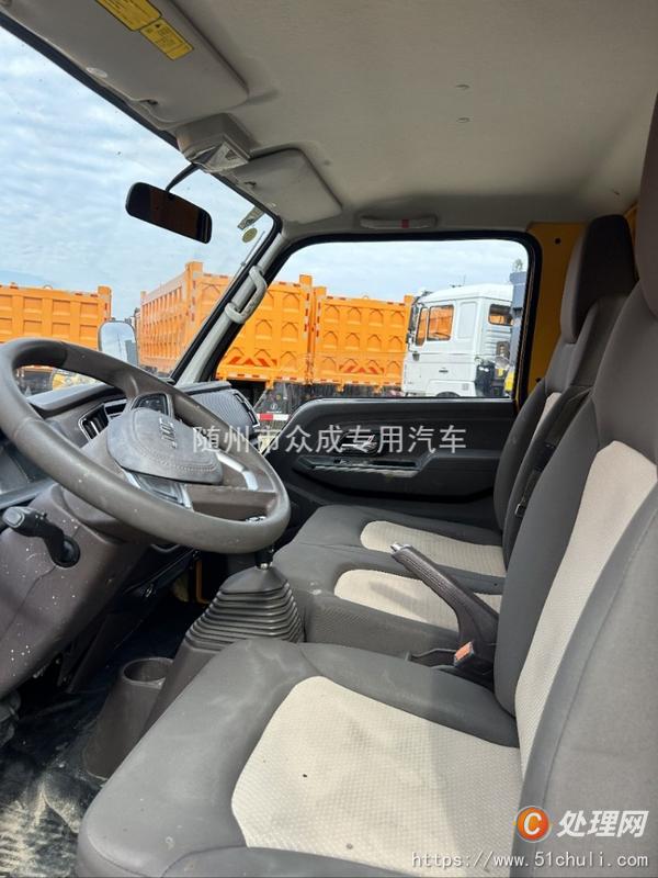 二手高空作業(yè)車