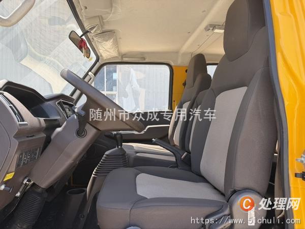 二手高空作業(yè)車