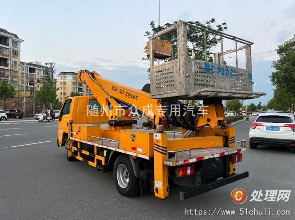 二手高空作業(yè)車
