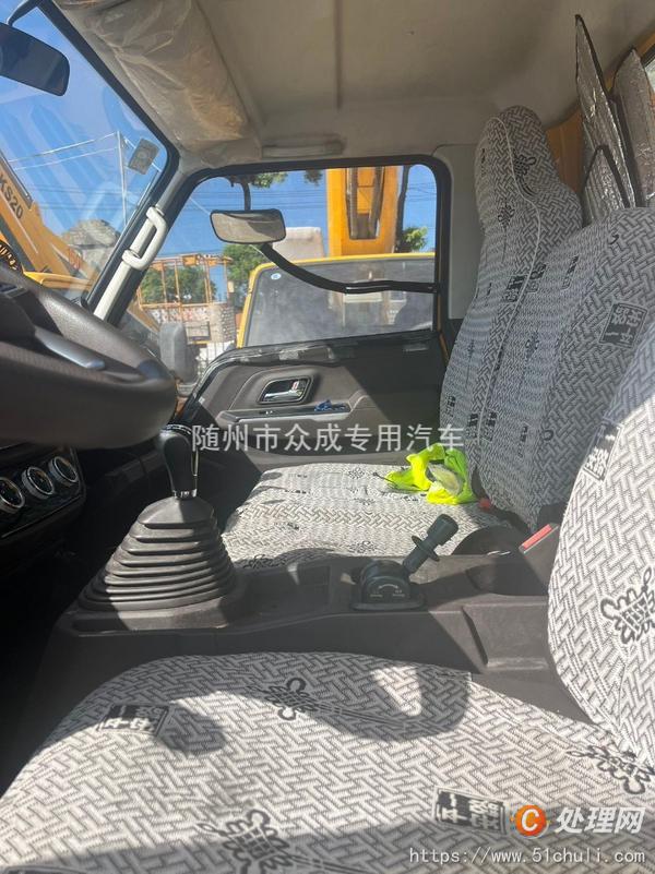 二手高空作業(yè)車