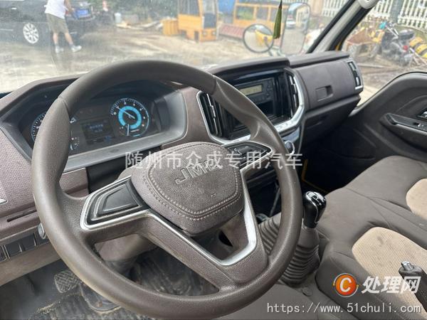 二手高空作業(yè)車