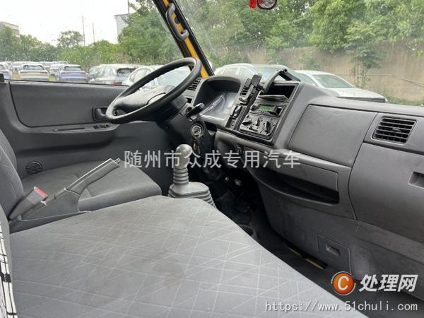 二手高空作業(yè)車