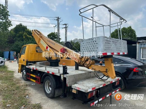 二手高空作業(yè)車