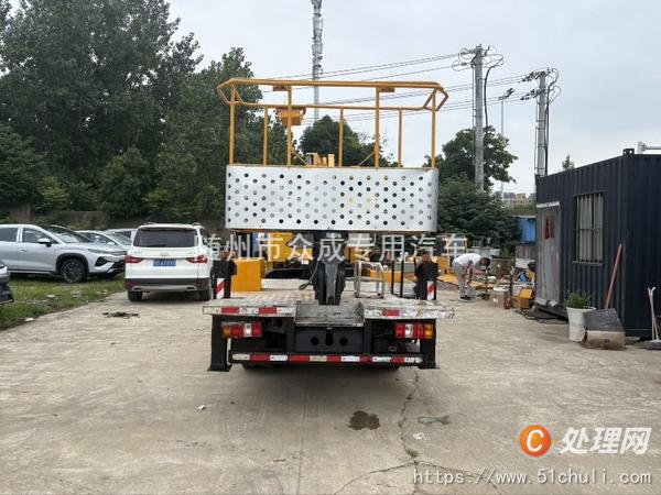 二手高空作業(yè)車