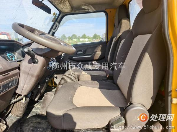 二手高空作業(yè)車
