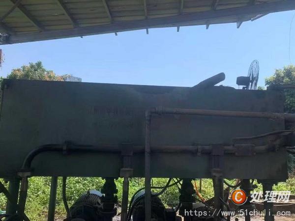 二手壓塊機(jī)