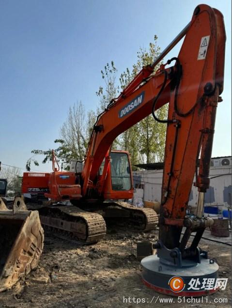 二手挖掘機(jī)
