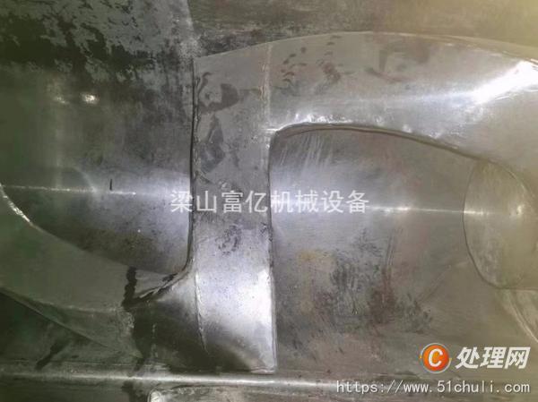 处置4000L捏合机两台,9成新,底价供应,需要者联系!