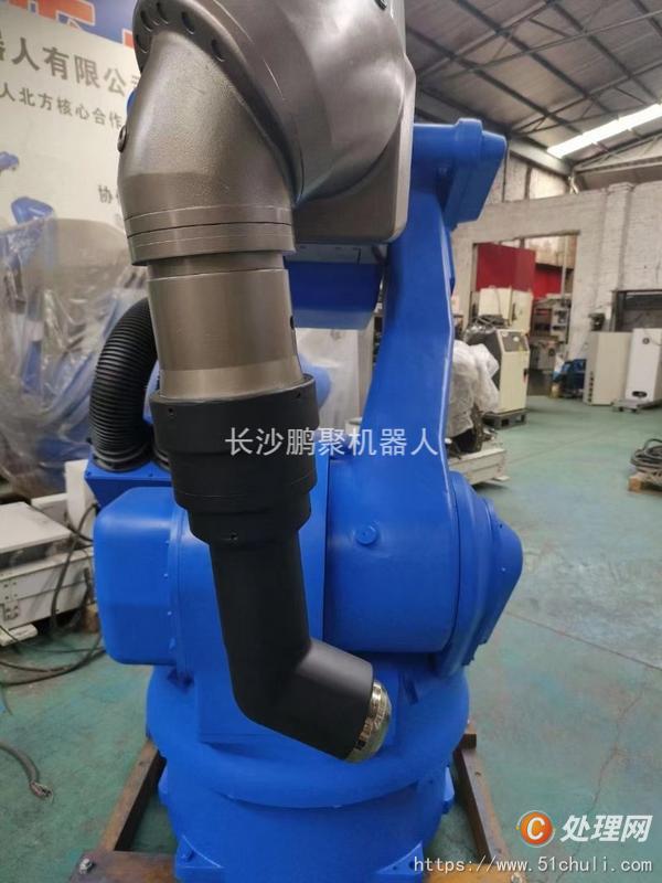 二手噴涂機(jī)器人