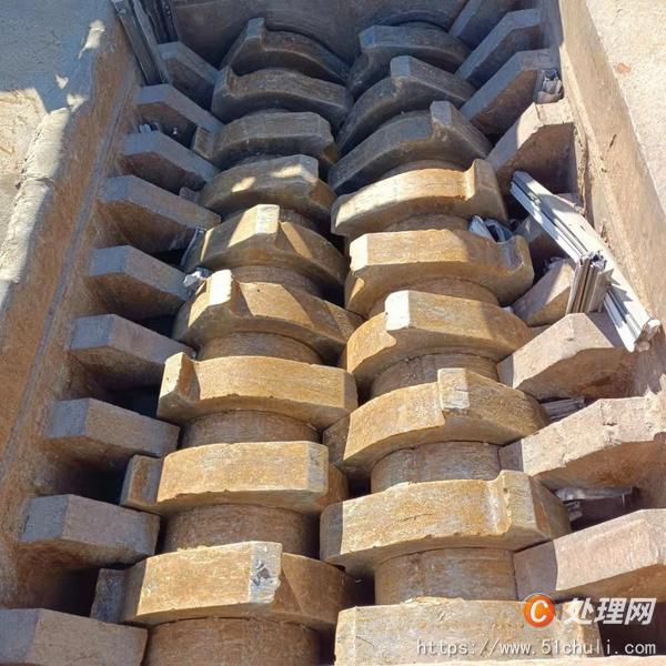 二手撕碎機(jī)