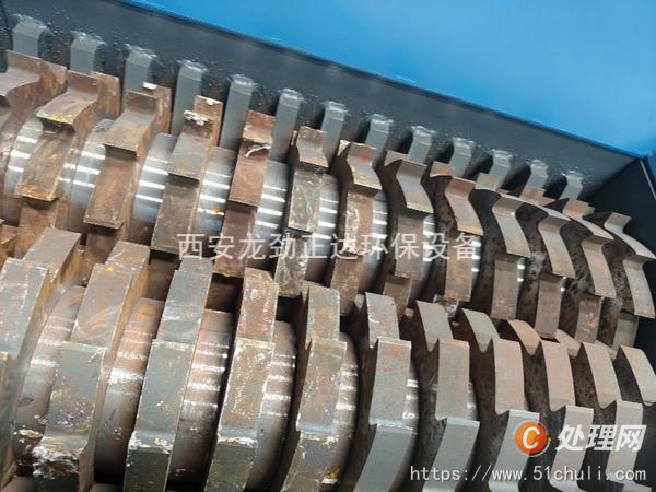 二手撕碎機